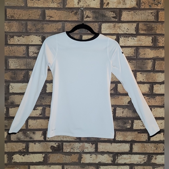C - Nike Pro dri fit white long sleeve shirt - Picture 1 of 7